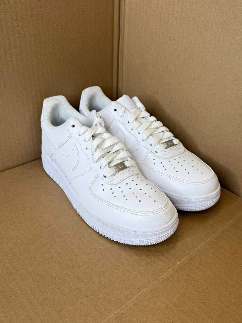 Nike Air Force 1 '07 Triple White - Men's Size 9